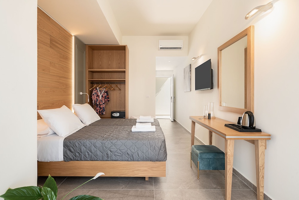 Elia Platanias — Hotel rooms in Platanias