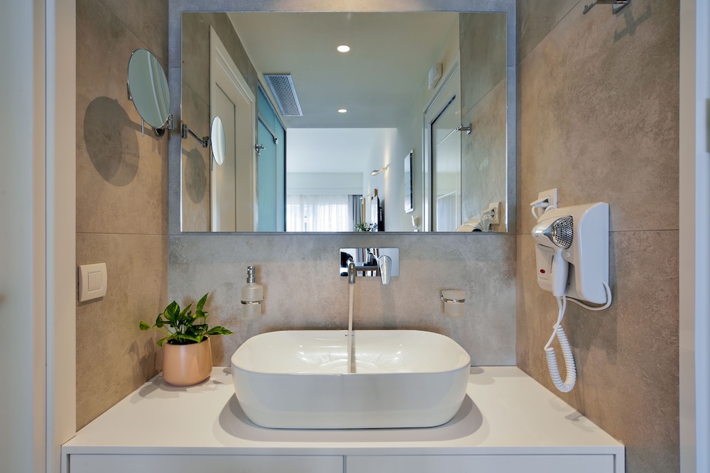 Elia Platanias — Hotel rooms in Platanias