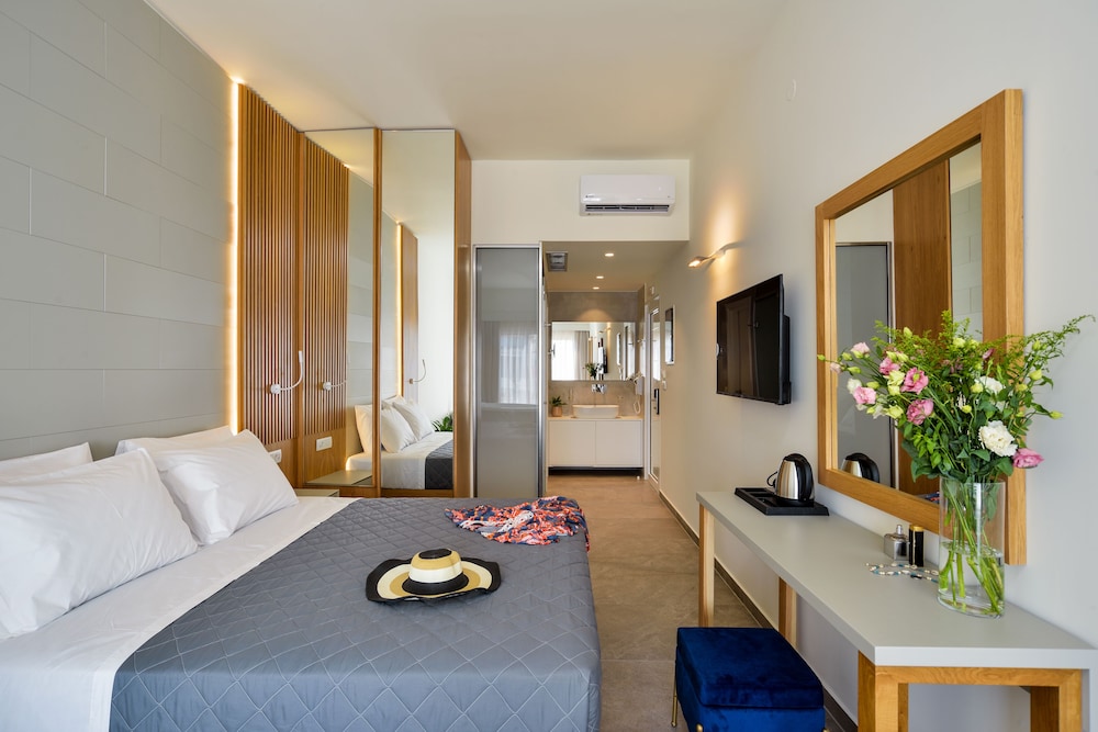 Elia Platanias — Hotel rooms in Platanias