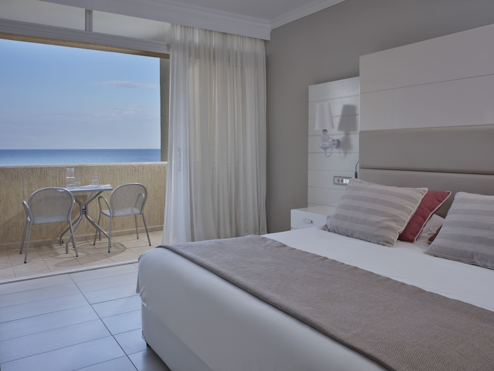 Atlantica Princess Hotel — Hotel rooms in Ialyssos, South Aegean