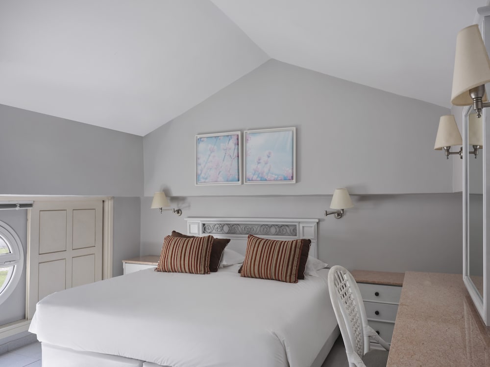 Atlantica Princess Hotel — Hotel rooms in Ialyssos, South Aegean