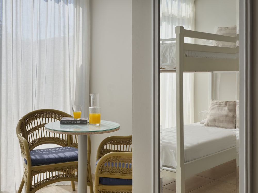 Atlantica Princess Hotel — Hotel rooms in Ialyssos, South Aegean