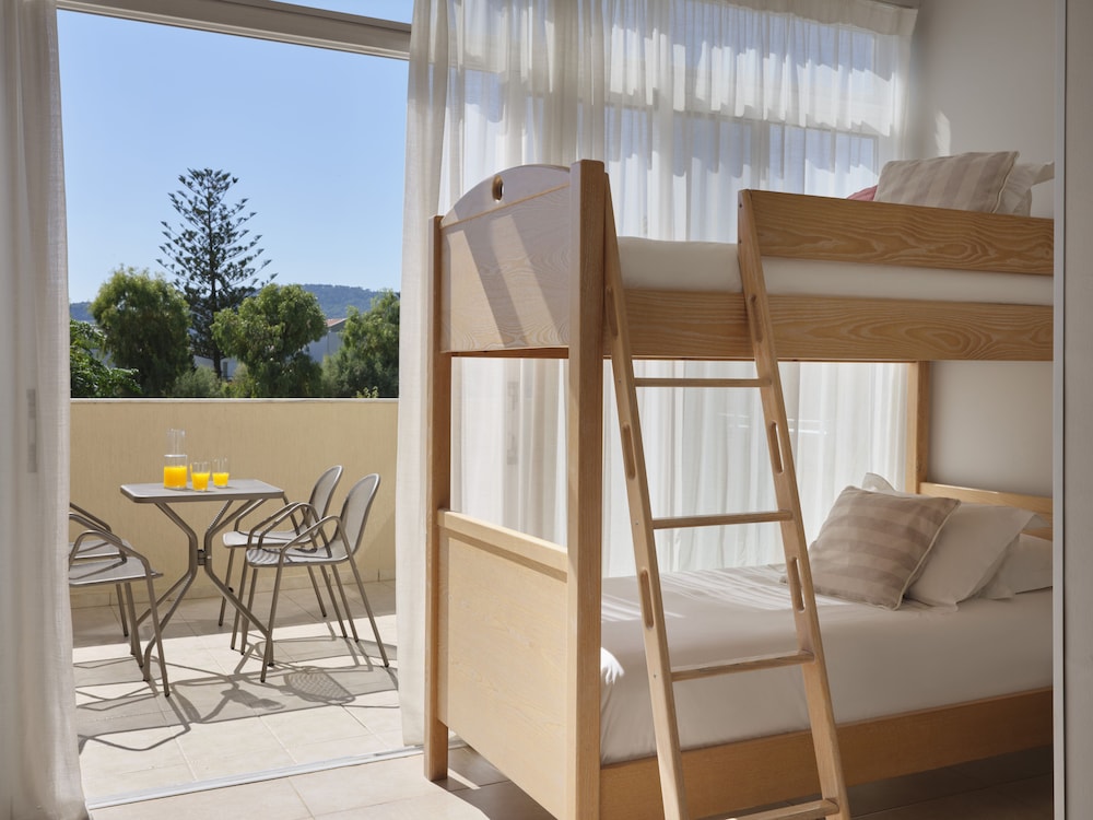 Atlantica Princess Hotel — Hotel rooms in Ialyssos, South Aegean