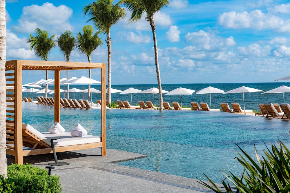 Waldorf Astoria Riviera Maya, an All-Inclusive Experience — Swimming pool in Puerto Morelos, Quintana Roo
