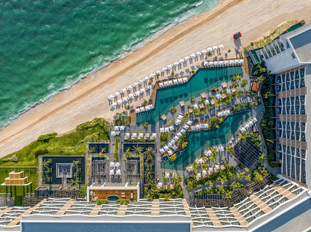 Waldorf Astoria Riviera Maya, an All-Inclusive Experience — Swimming pool in Puerto Morelos, Quintana Roo