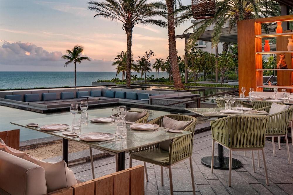 Waldorf Astoria Riviera Maya, an All-Inclusive Experience — Restaurant & bars in Puerto Morelos, Quintana Roo