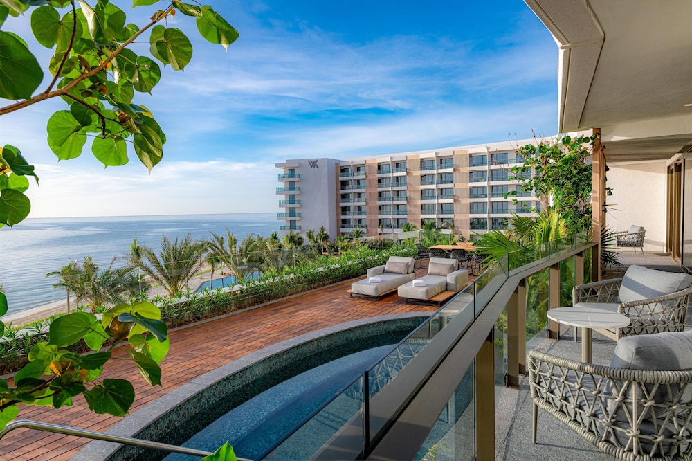 Waldorf Astoria Riviera Maya, an All-Inclusive Experience — Hotel building in Puerto Morelos, Quintana Roo