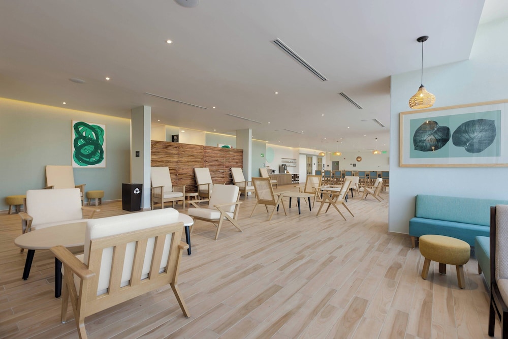 Residence Inn by Marriott Cancun Hotel Zone — Restaurant & bars in Cancun, Quintana Roo