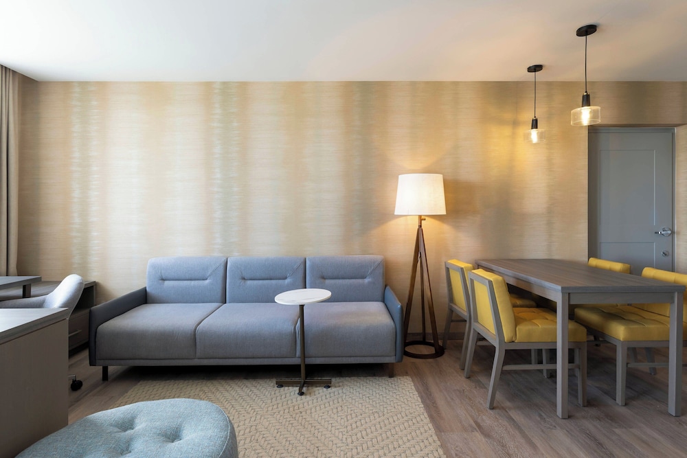 Residence Inn by Marriott Cancun Hotel Zone — Hotel rooms in Cancun, Quintana Roo