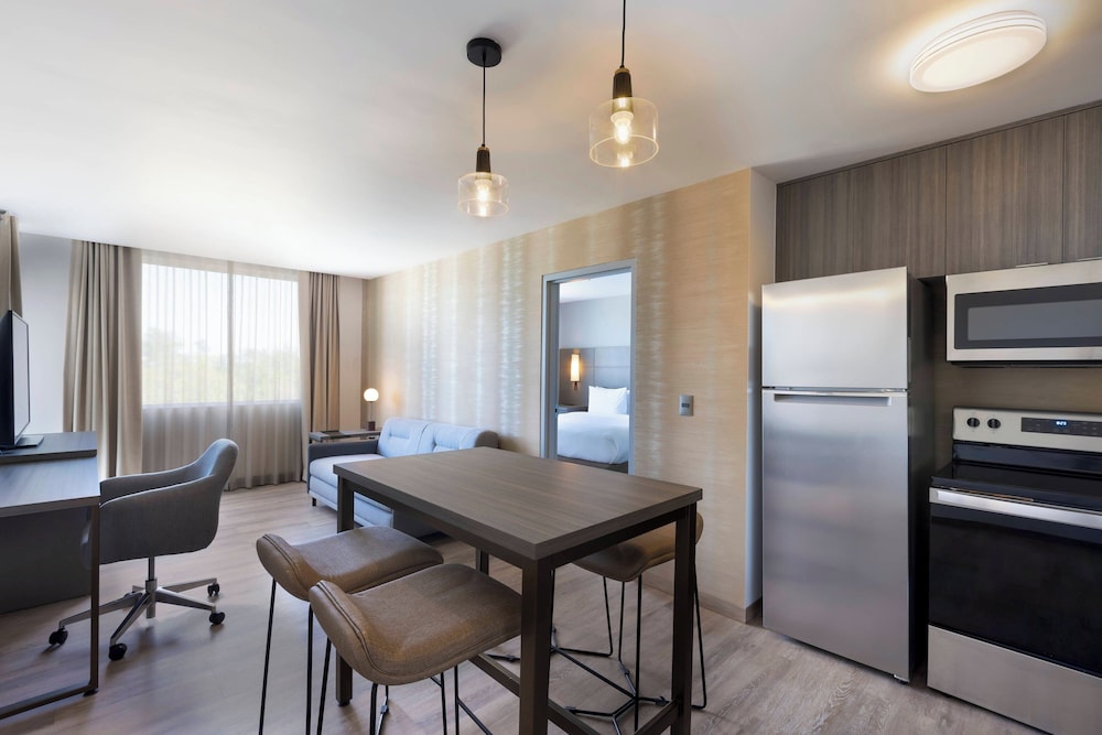 Residence Inn by Marriott Cancun Hotel Zone — Hotel rooms in Cancun, Quintana Roo