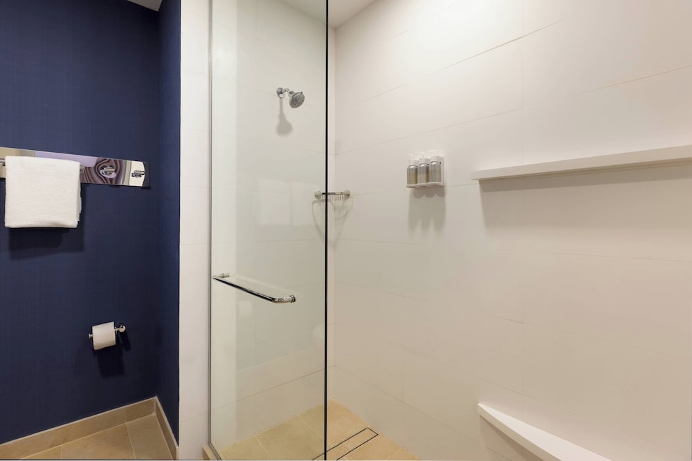 Residence Inn by Marriott Cancun Hotel Zone — Hotel rooms in Cancun, Quintana Roo