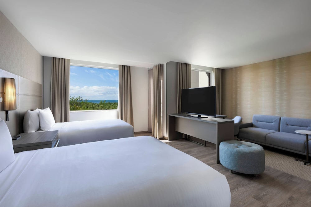 Residence Inn by Marriott Cancun Hotel Zone — Hotel rooms in Cancun, Quintana Roo