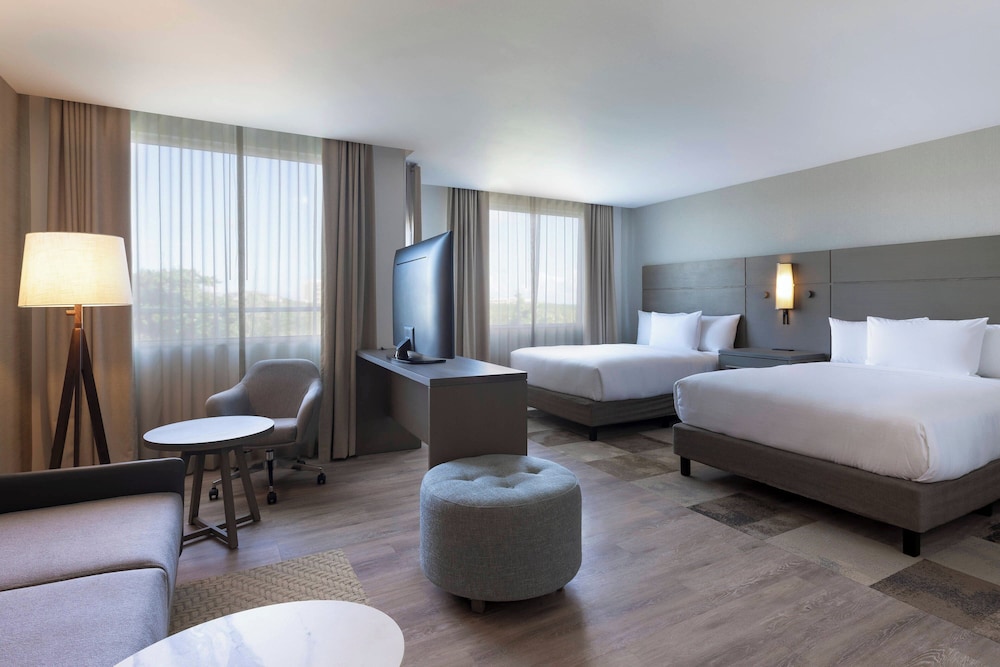 Residence Inn by Marriott Cancun Hotel Zone — Hotel rooms in Cancun, Quintana Roo