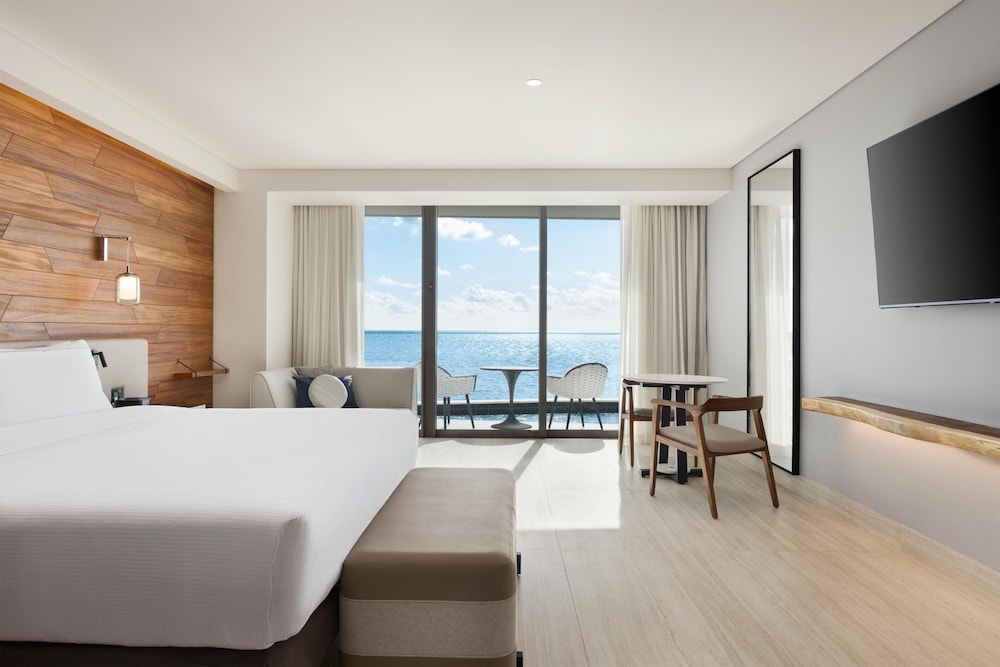 Hilton Cancun, an All-Inclusive Resort — Hotel rooms in Puerto Morelos, Quintana Roo