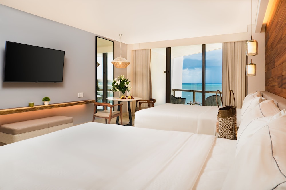 Hilton Cancun, an All-Inclusive Resort — Hotel rooms in Puerto Morelos, Quintana Roo