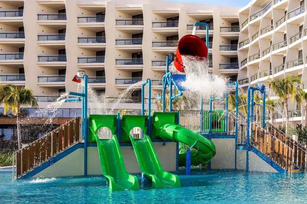 Hilton Cancun, an All-Inclusive Resort — Attractions for children in Puerto Morelos, Quintana Roo