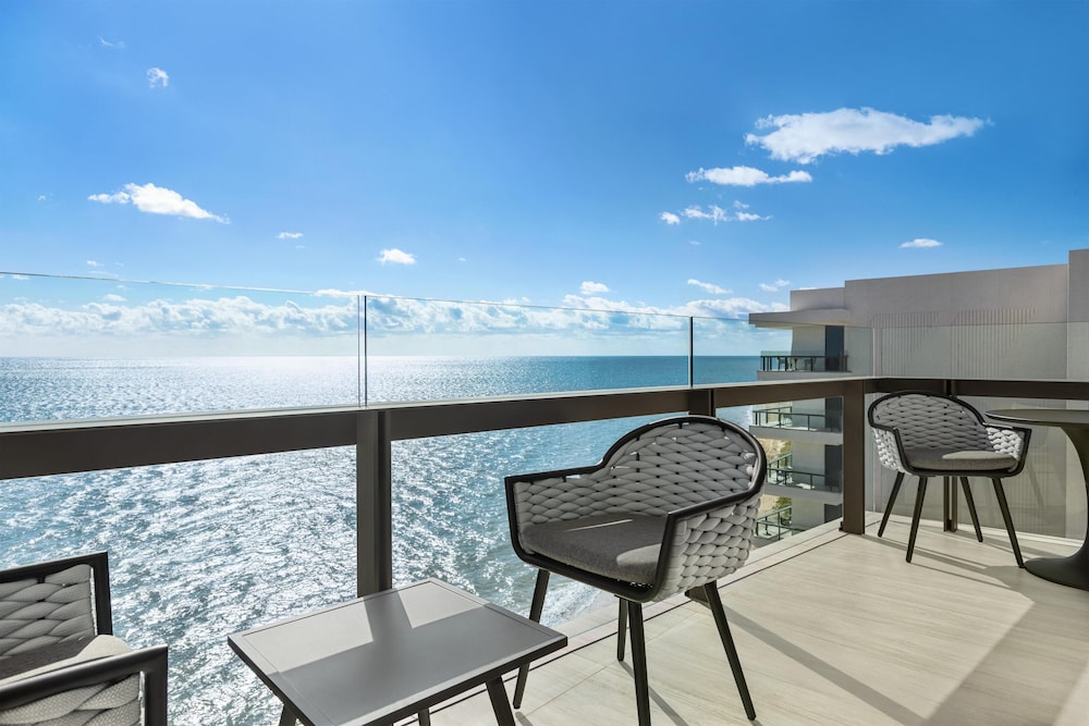 Hilton Cancun, an All-Inclusive Resort — Hotel rooms in Puerto Morelos, Quintana Roo