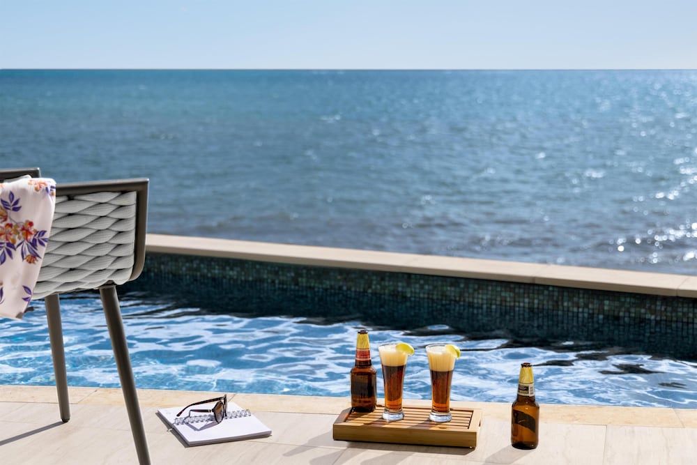 Hilton Cancun, an All-Inclusive Resort — Swimming pool in Puerto Morelos, Quintana Roo