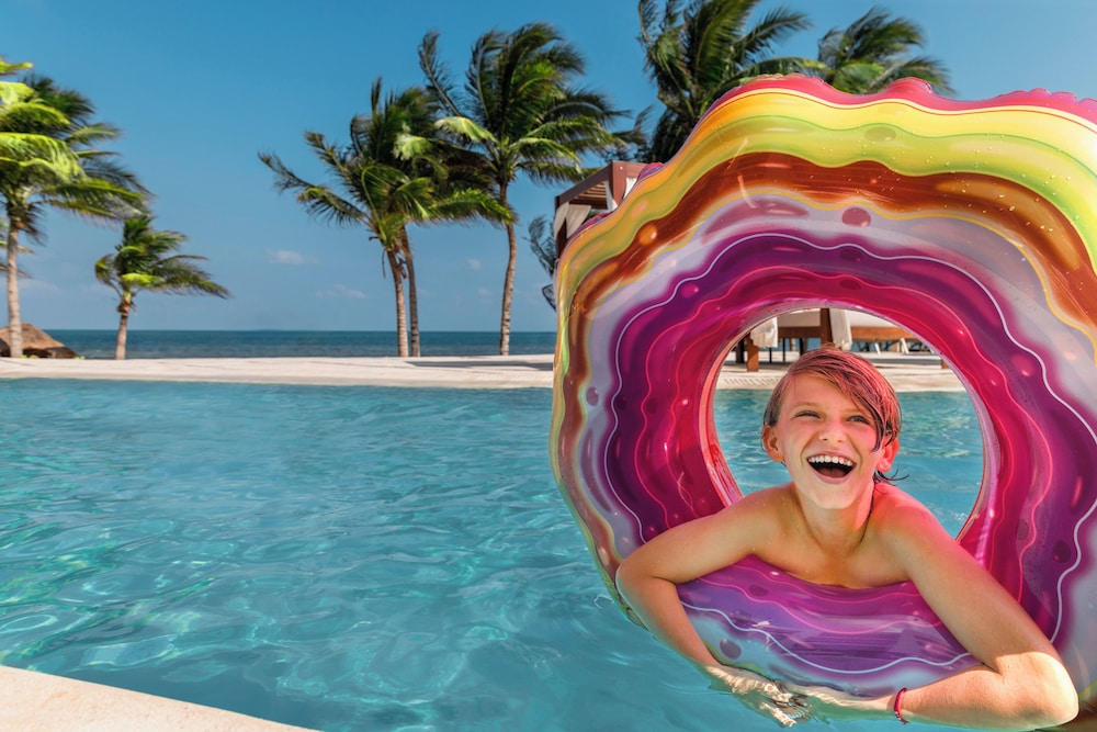 Dreams Puerto Morelos Resort & Spa - All Inclusive — Swimming pool in Puerto Morelos, Quintana Roo
