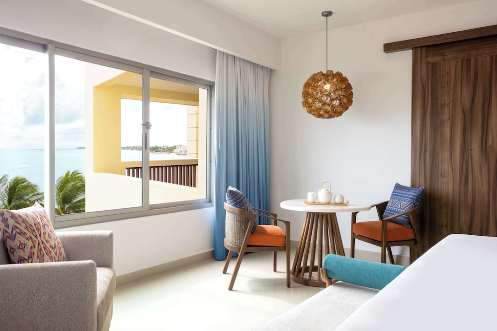 Dreams Puerto Morelos Resort & Spa - All Inclusive — Hotel rooms in Puerto Morelos, Quintana Roo