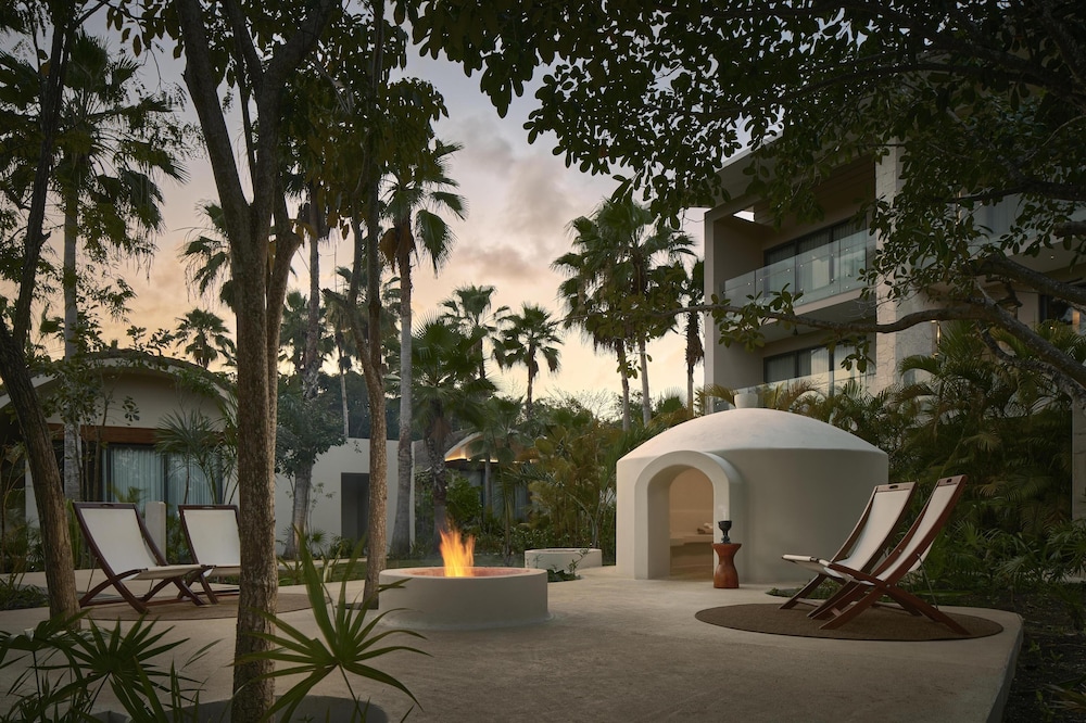 Alila Mayakoba by Hyatt — Hotel building in Playa del Carmen, Quintana Roo