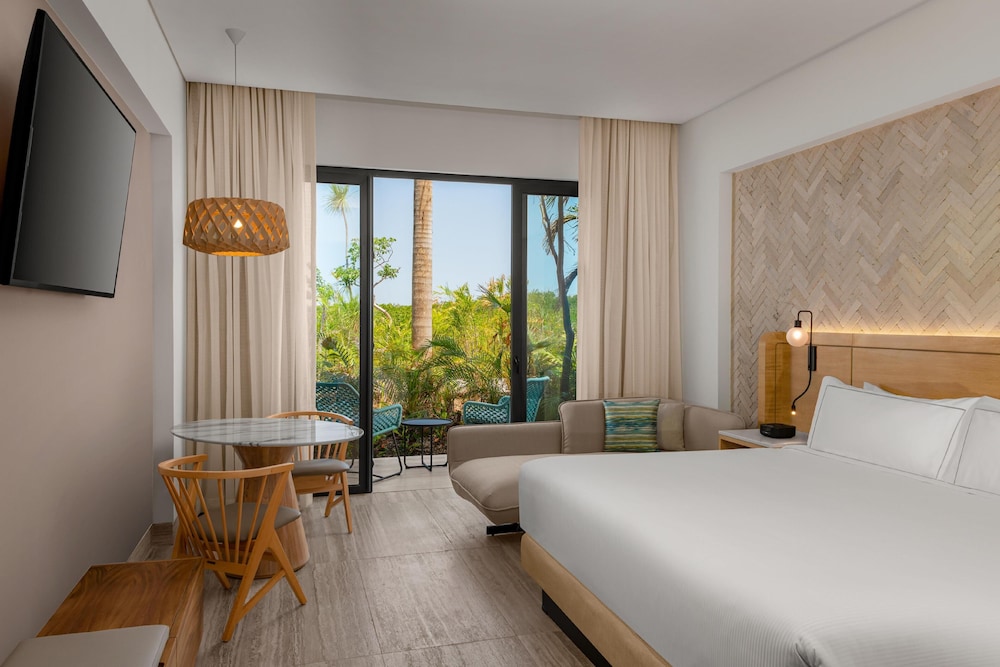 Hilton Tulum Riviera Maya All-Inclusive Resort — Hotel rooms in Akumal, Quintana Roo