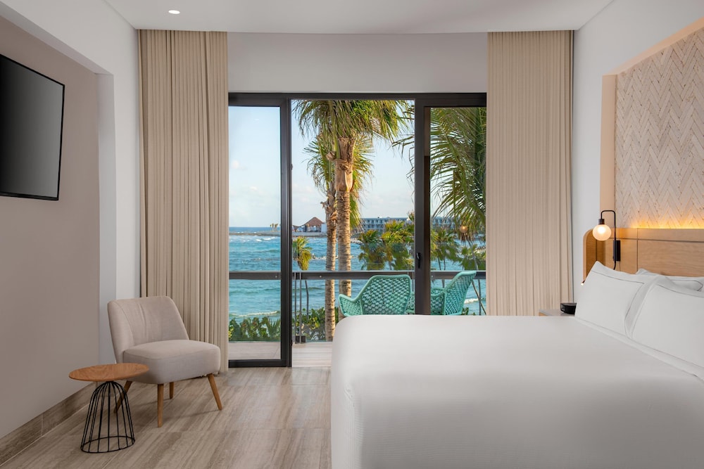 Hilton Tulum Riviera Maya All-Inclusive Resort — Hotel rooms in Akumal, Quintana Roo