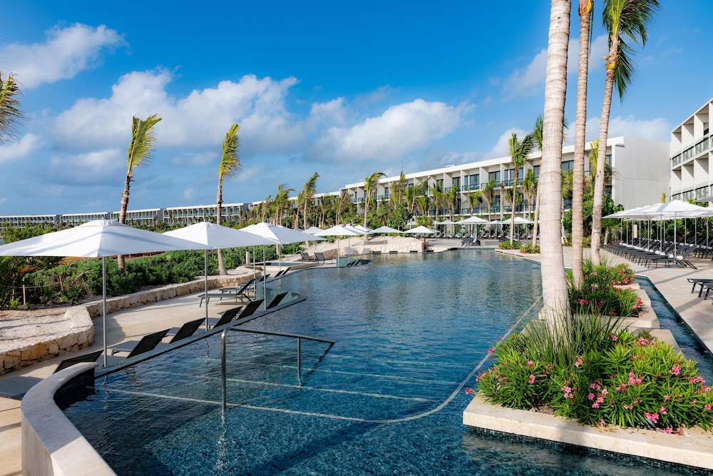 Hilton Tulum Riviera Maya All-Inclusive Resort — Swimming pool in Akumal, Quintana Roo