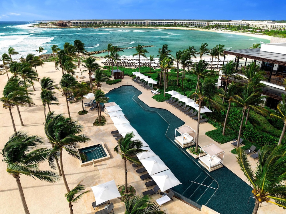 Hilton Tulum Riviera Maya All-Inclusive Resort — Swimming pool in Akumal, Quintana Roo