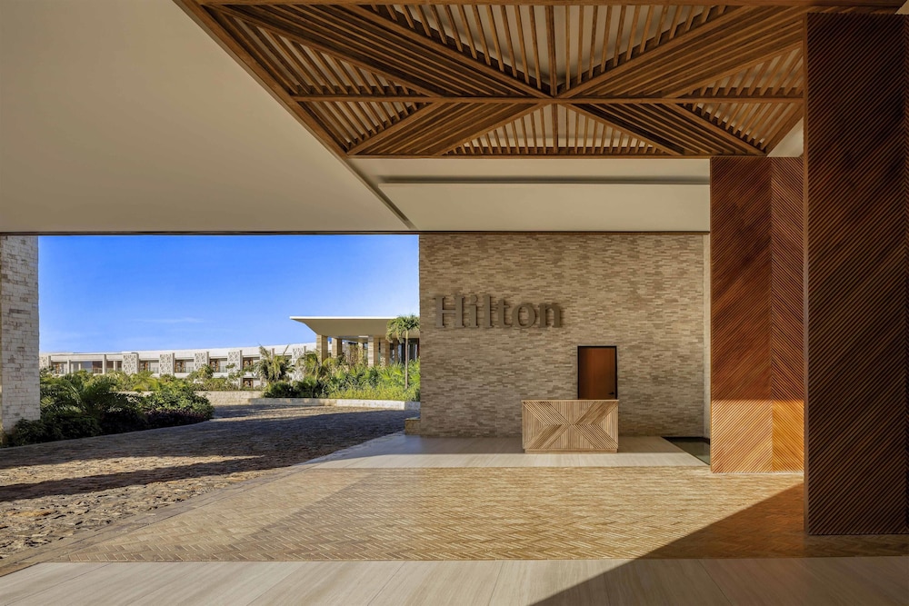 Hilton Tulum Riviera Maya All-Inclusive Resort — Hotel building in Akumal, Quintana Roo