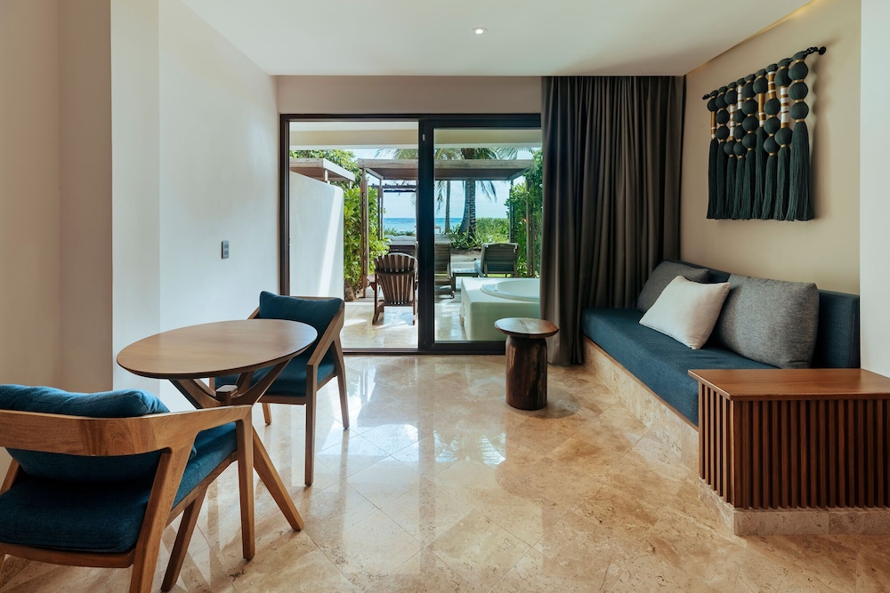 Akumal Bay Beach & Spa Resort All Inclusive — Hotel rooms in Akumal, Quintana Roo