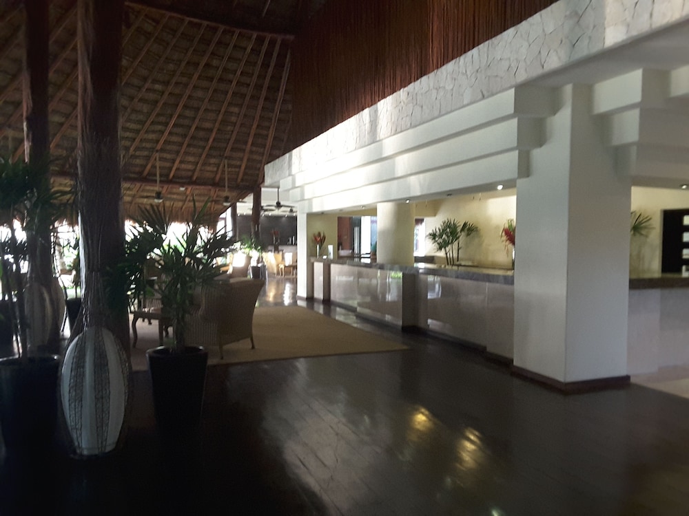 Akumal Bay Beach & Spa Resort All Inclusive — Hotel building in Akumal, Quintana Roo