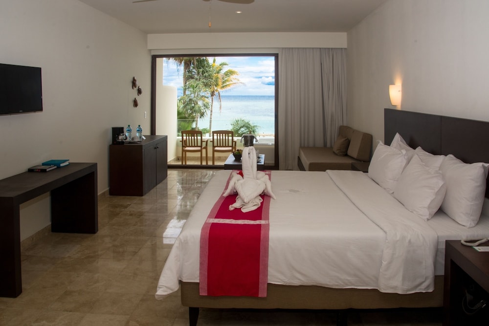 Akumal Bay Beach & Spa Resort All Inclusive — Hotel rooms in Akumal, Quintana Roo
