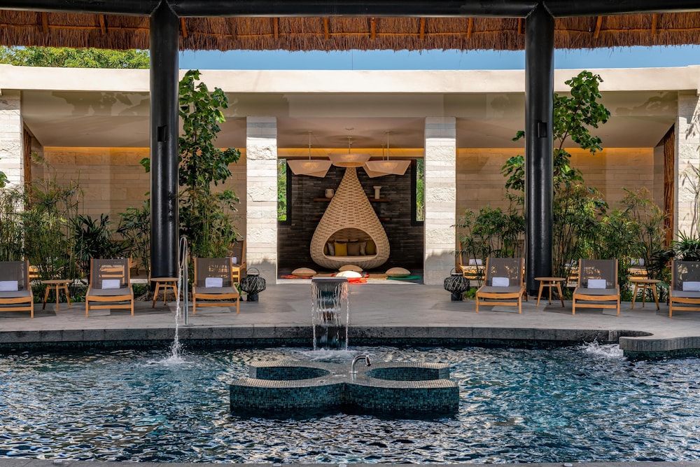 Conrad Tulum Riviera Maya, an All-Inclusive Experience — Swimming pool in Akumal, Quintana Roo