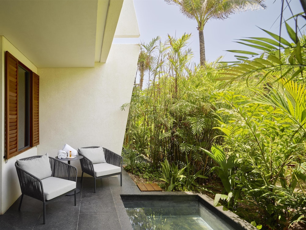 Conrad Tulum Riviera Maya, an All-Inclusive Experience — Swimming pool in Akumal, Quintana Roo