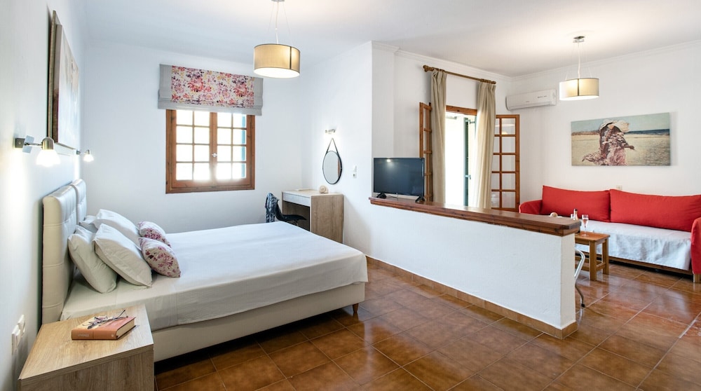 Corfu Pelagos Hotel — Hotel rooms in Moraitika, Ionian Islands