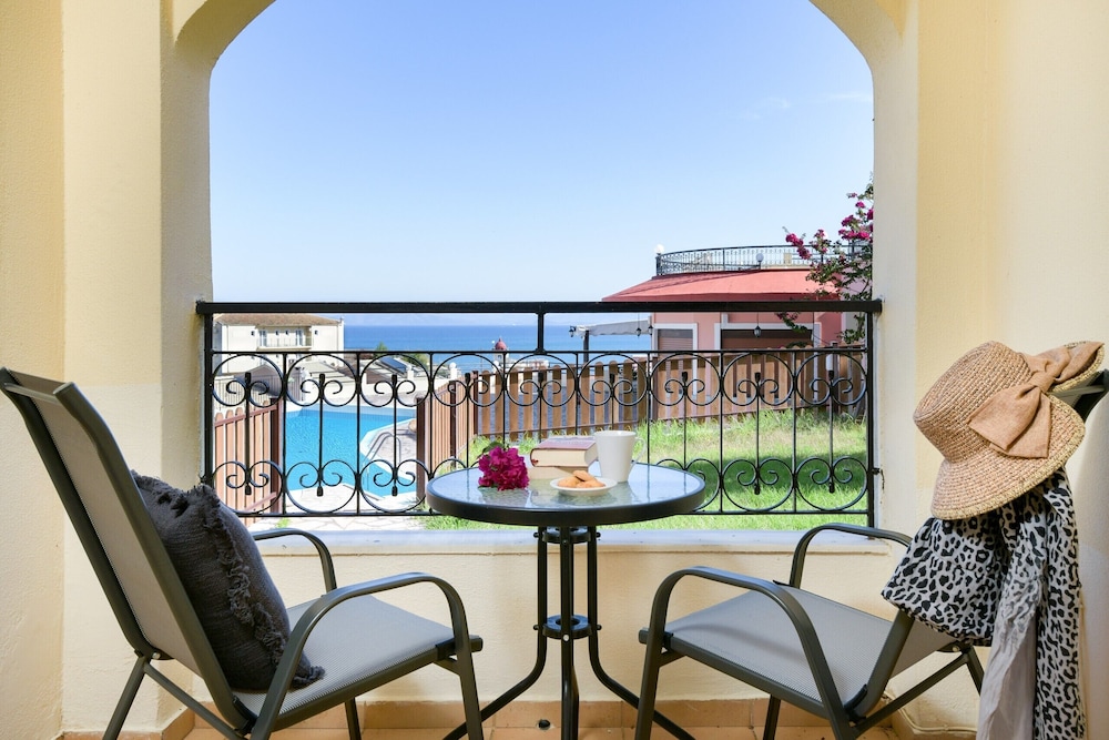 Corfu Pelagos Hotel — Hotel rooms in Moraitika, Ionian Islands