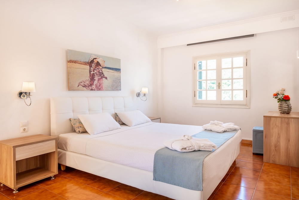 Corfu Pelagos Hotel — Hotel rooms in Moraitika, Ionian Islands