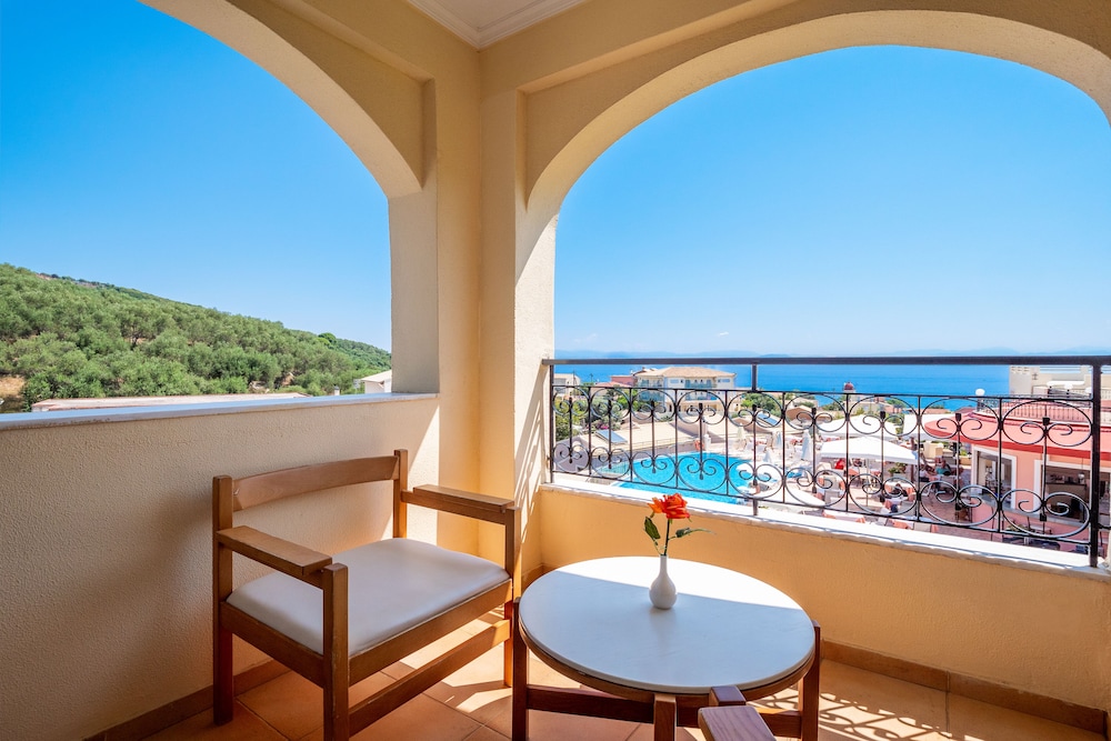 Corfu Pelagos Hotel — Hotel rooms in Moraitika, Ionian Islands