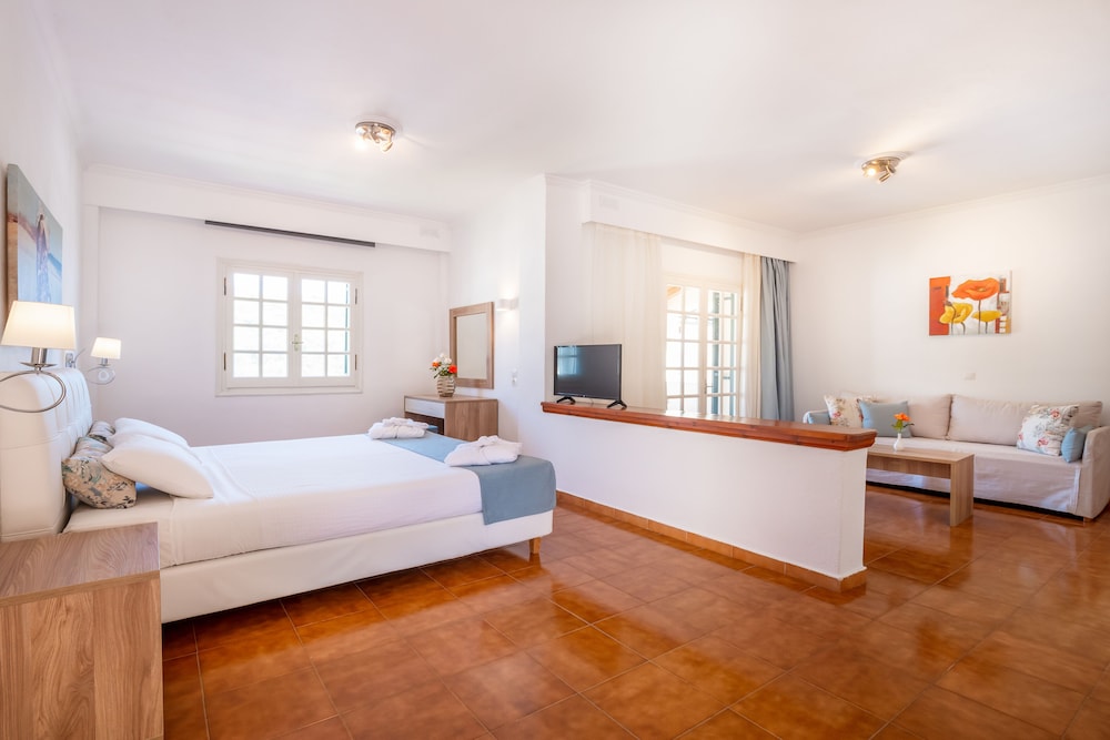 Corfu Pelagos Hotel — Hotel rooms in Moraitika, Ionian Islands