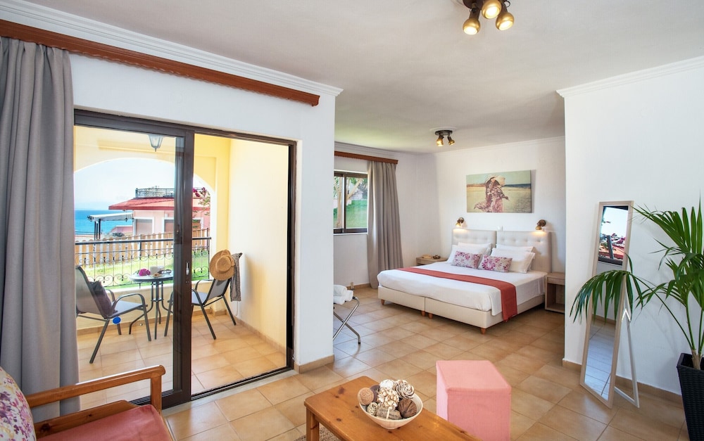 Corfu Pelagos Hotel — Hotel rooms in Moraitika, Ionian Islands