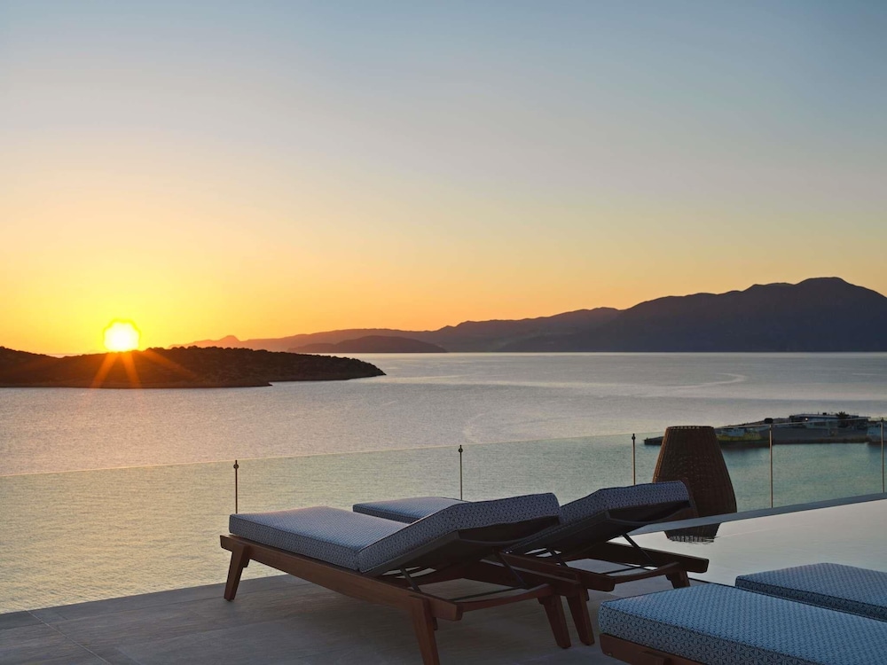NIKO Seaside Resort MGallery - Adults Only — Hotel building in Ammoudara (Agios Nikolaos)