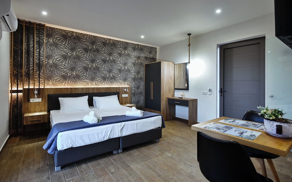 Del Mar Apartments in Stalis — Hotel rooms in Stalida