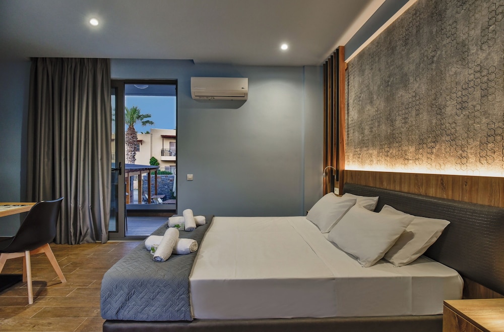 Del Mar Apartments in Stalis — Hotel rooms in Stalida