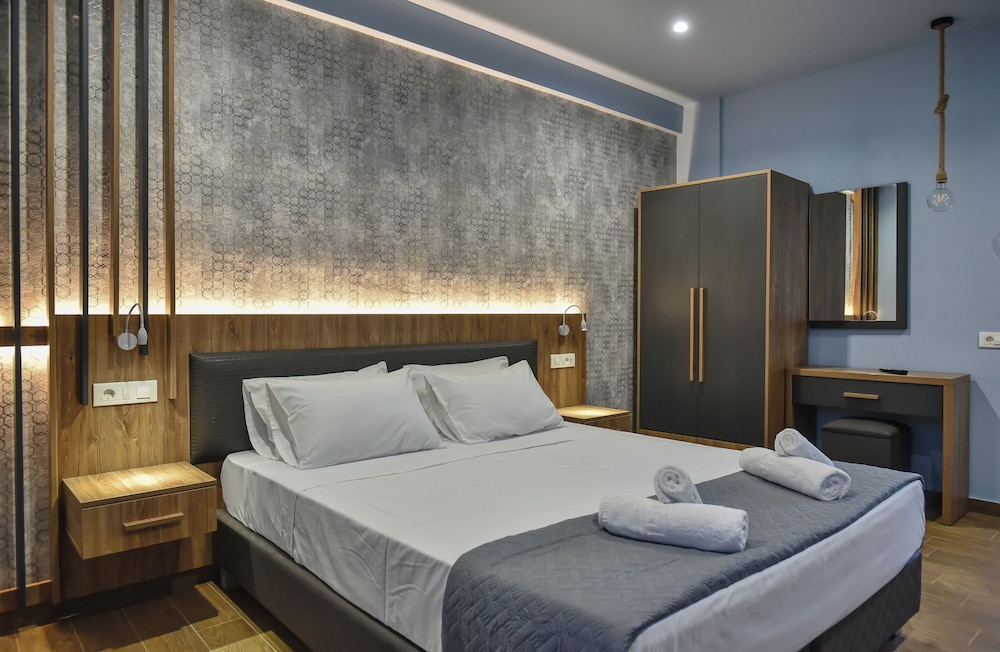 Del Mar Apartments in Stalis — Hotel rooms in Stalida