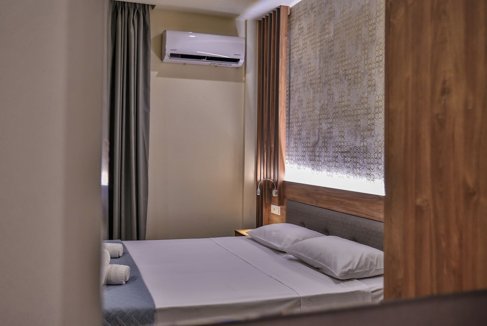 Del Mar Apartments in Stalis — Hotel rooms in Stalida