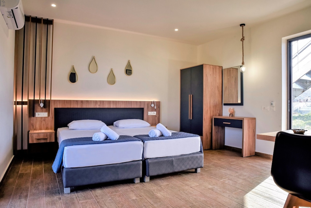 Del Mar Apartments in Stalis — Hotel rooms in Stalida