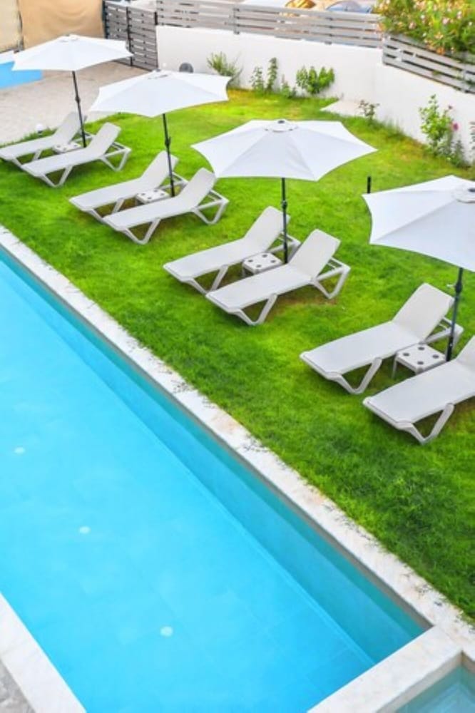 Del Mar Apartments in Stalis — Swimming pool in Stalida