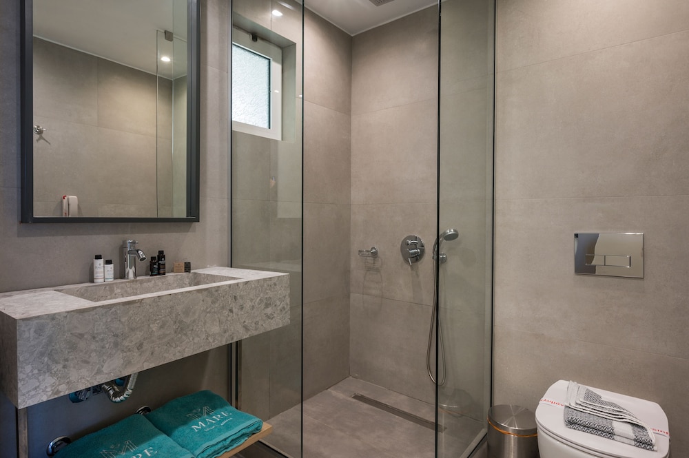 Mare Blue & Suites — Rooms in Georgioupolis