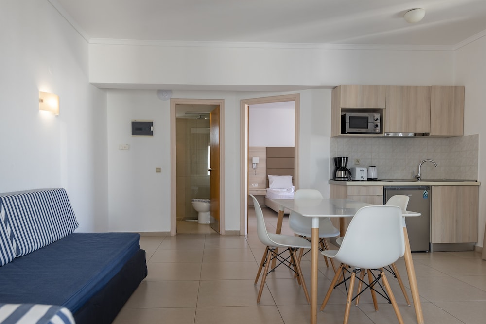 Aegean Blu Kos — Hotel rooms in Kos Town, South Aegean